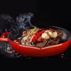 Lava Döküm Yuvarlak Izgara Tavası Çap(Ø)30cm. Döküm Demir Yekpare Çift Kulplu - Kırmızı