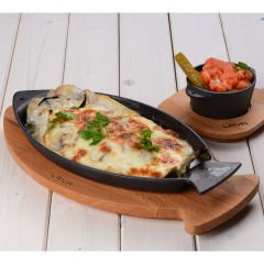 Lava Döküm Balık Tavası Ölçü 20x32cm. Döküm Demir Yekpare Kulplu Kayın Servis Ahşabı