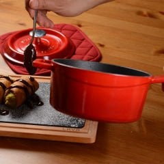Lava Döküm Yuvarlak Sos Tenceresi. Çap(Ø16 cm. Döküm Demir Yekpare Saplı Trendy Serisi - Siyah