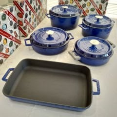 Lava Döküm Beşli Tencere Tava Seti Trendy Silikon Tutacak ve Ahşap Kaşık Hediyeli